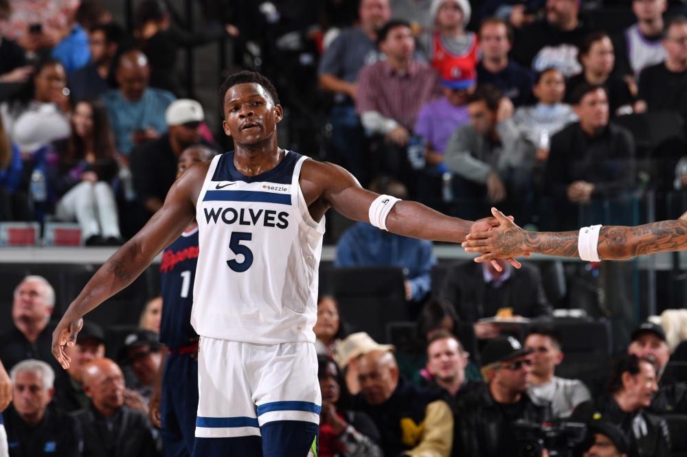 而詹姆斯的 而詹姆斯的