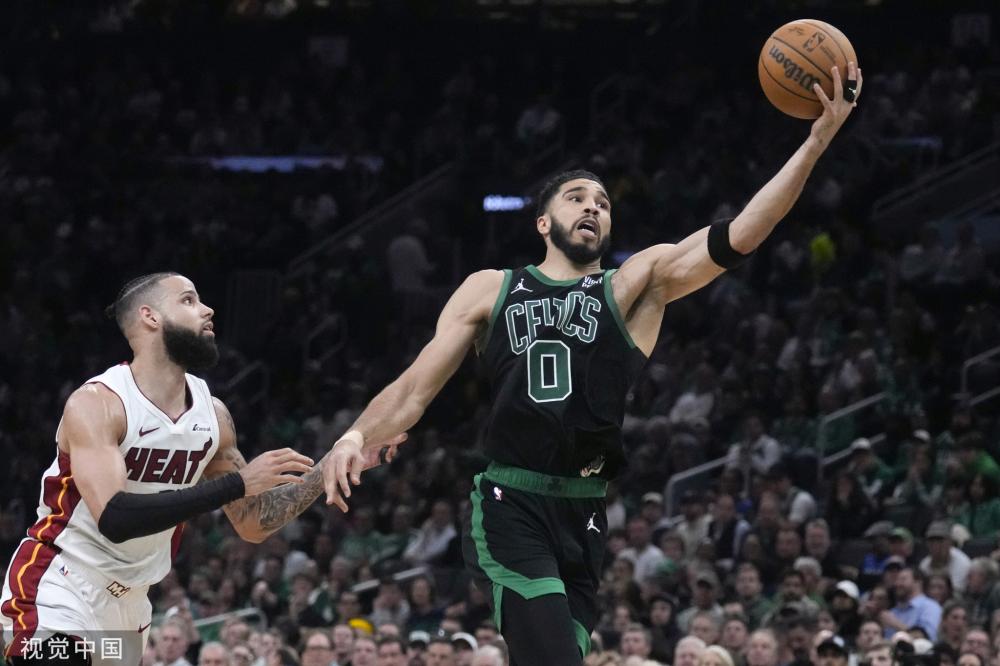 压制了对手 压制了对手