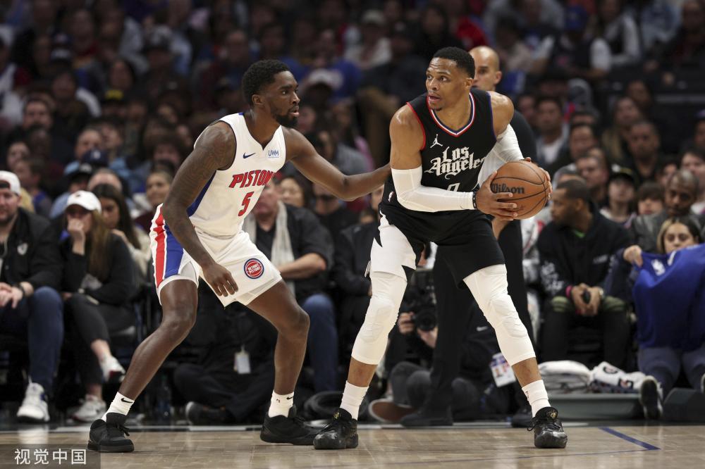 作为花游冠 作为花游冠