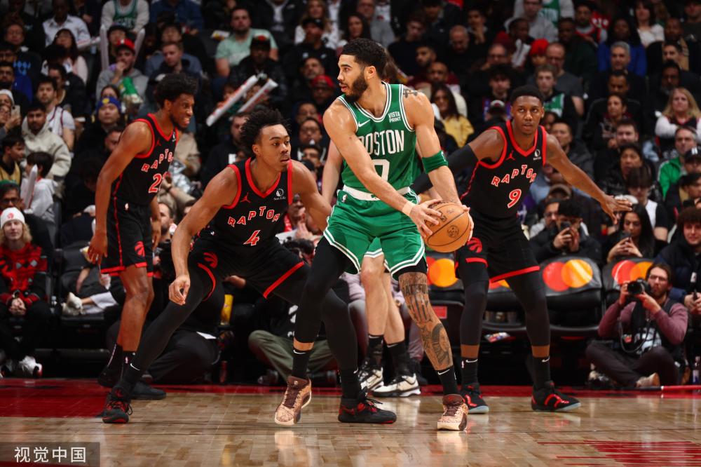 场的崭露头 场的崭露头